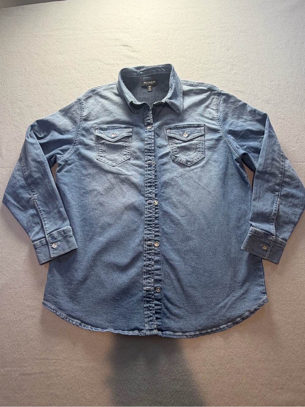 True Religion Men’s Medium Blue Denim Shirt Horseshoe Back